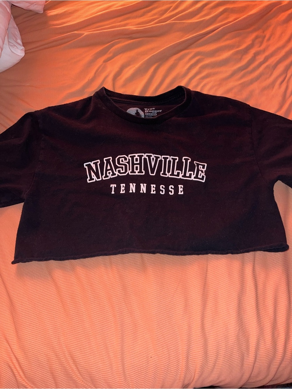 Nashville Tennessee Black Cropped Tee